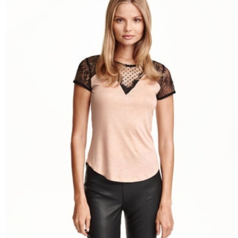 *H&M Blush Pink and Black Lace V Neck T Shirt Blouse